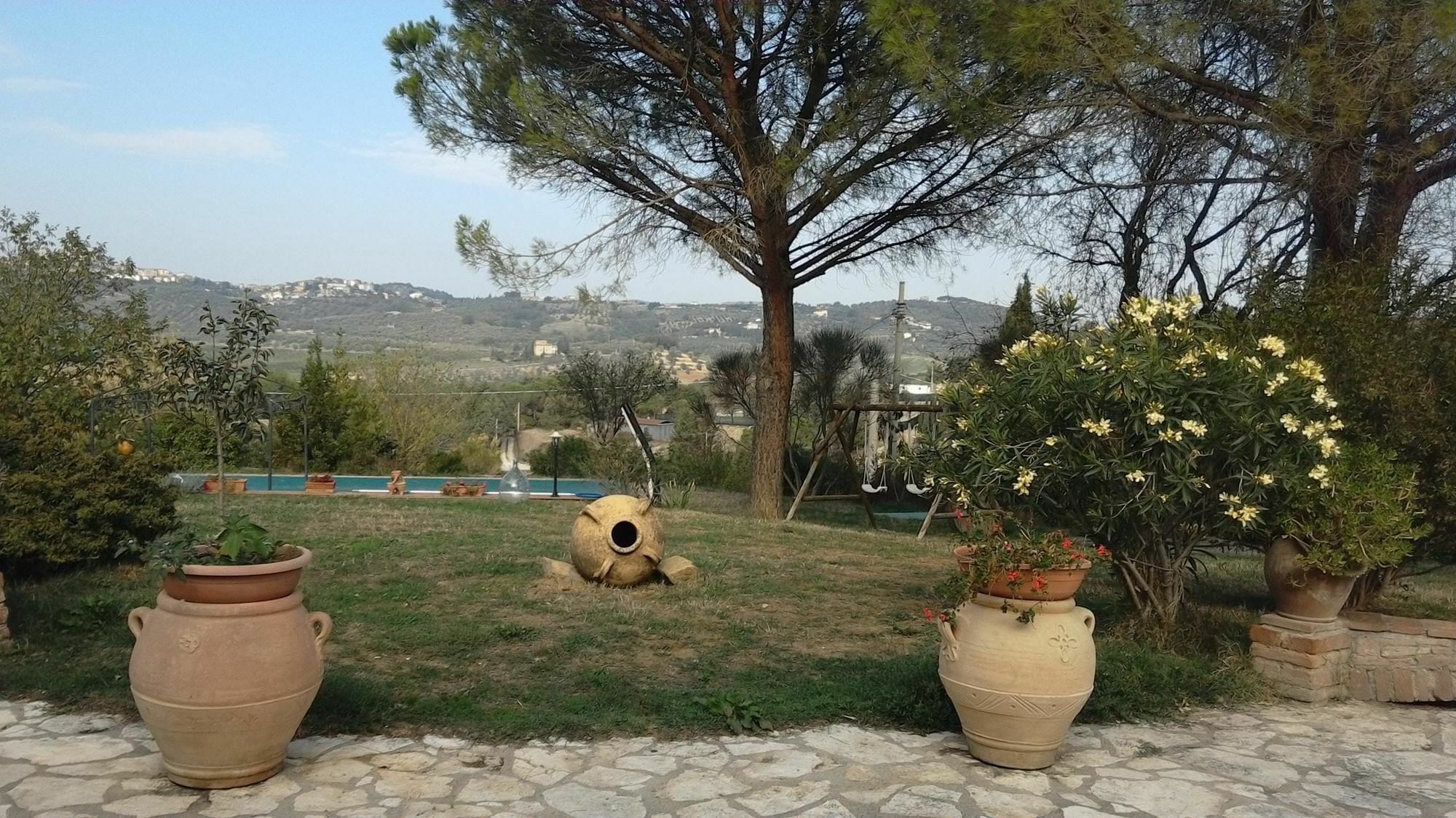Chalet With One Bedroom In Perugia, With Wonderful Mountain View, Priv Екстер'єр фото